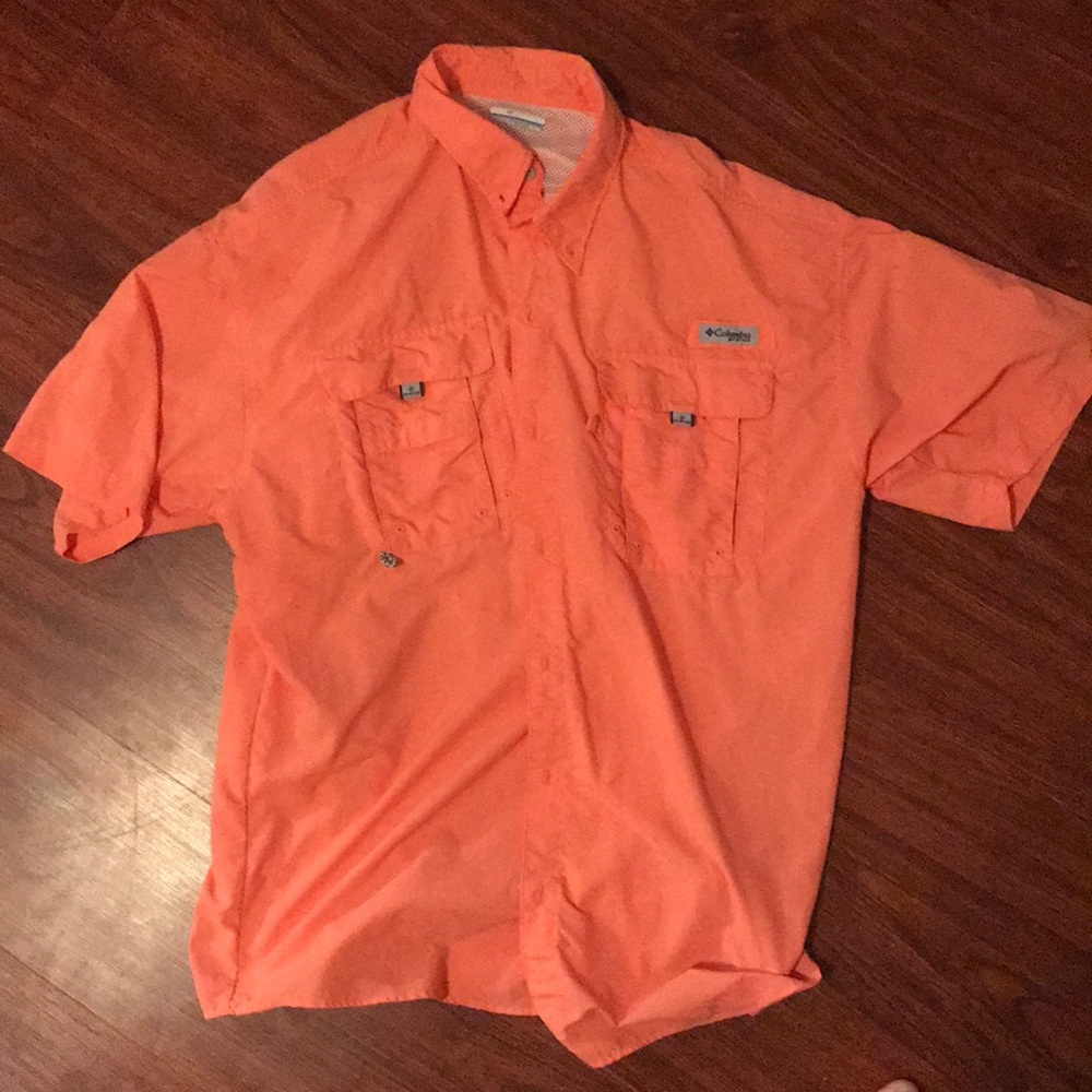 Brand new, never been worn Columbia shirt